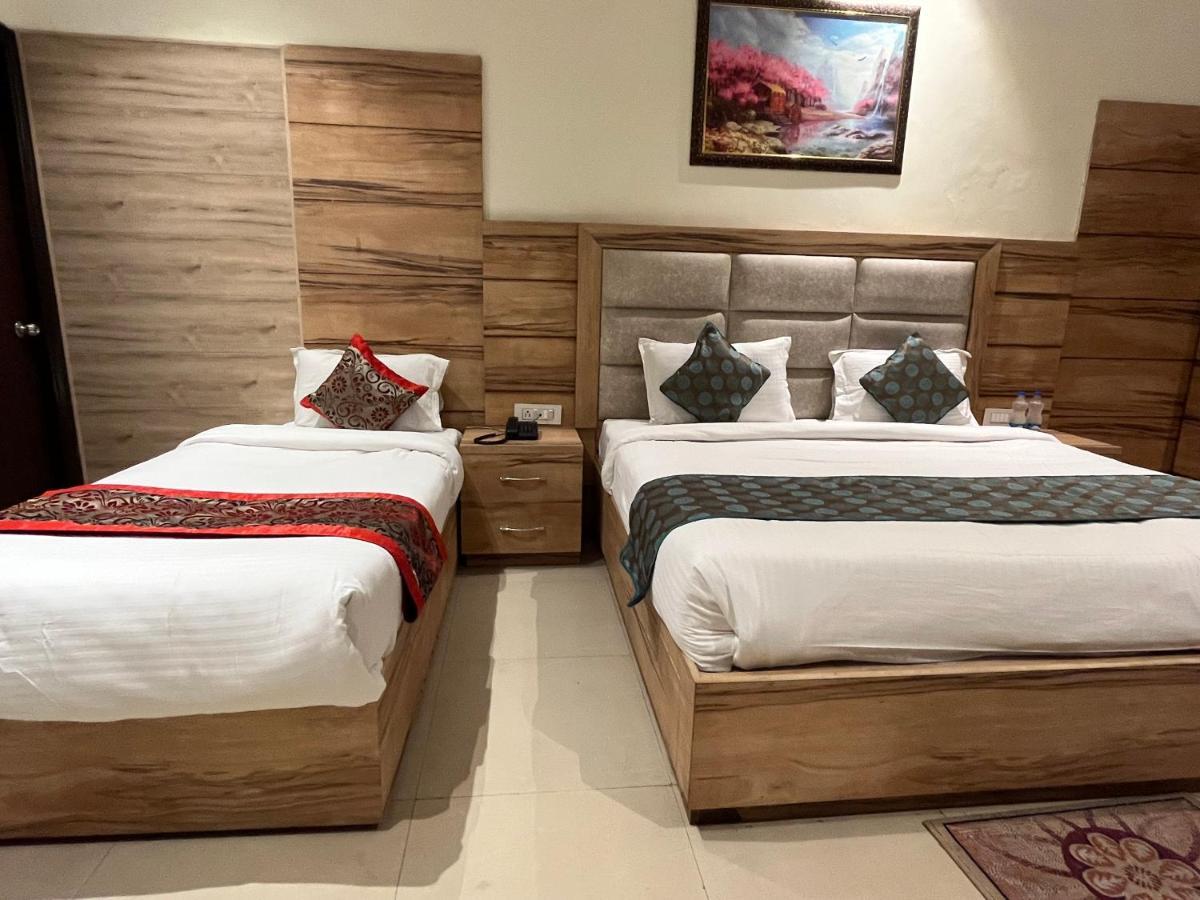 Hotel Exotic - 5 Min Walk From Golden Temple Amritsar Esterno foto