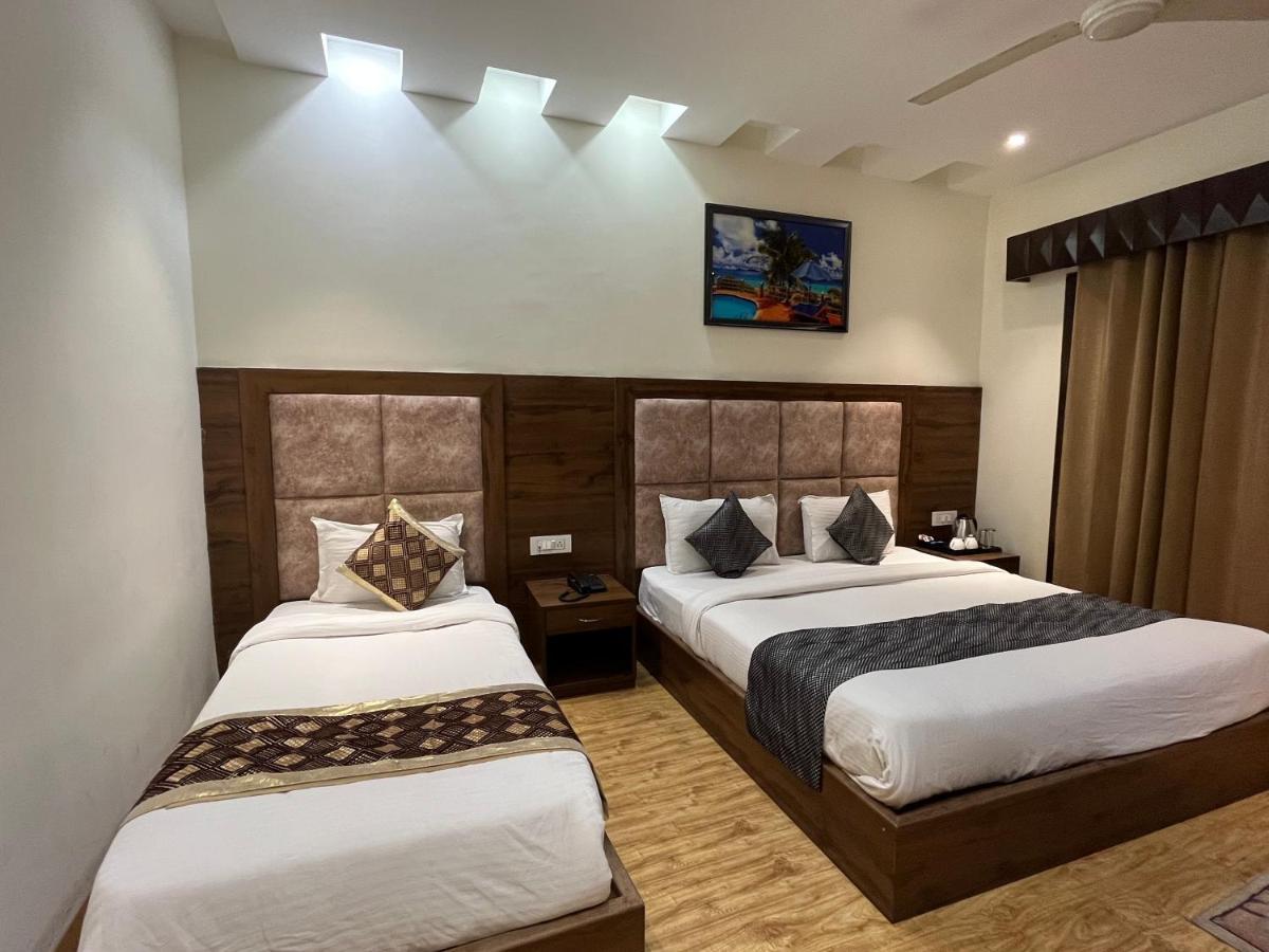 Hotel Exotic - 5 Min Walk From Golden Temple Amritsar Esterno foto